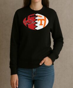 Arkansas Razorbacks Vs Tennessee Volunteers Nfl Football 2025 Shirt sweater