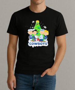 Dallas-Cowboys-X-The-Peanuts-Christmas-2025-Shirt
