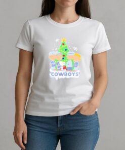 Dallas-Cowboys-X-The-Peanuts-Christmas-2025-Shirt W-tee