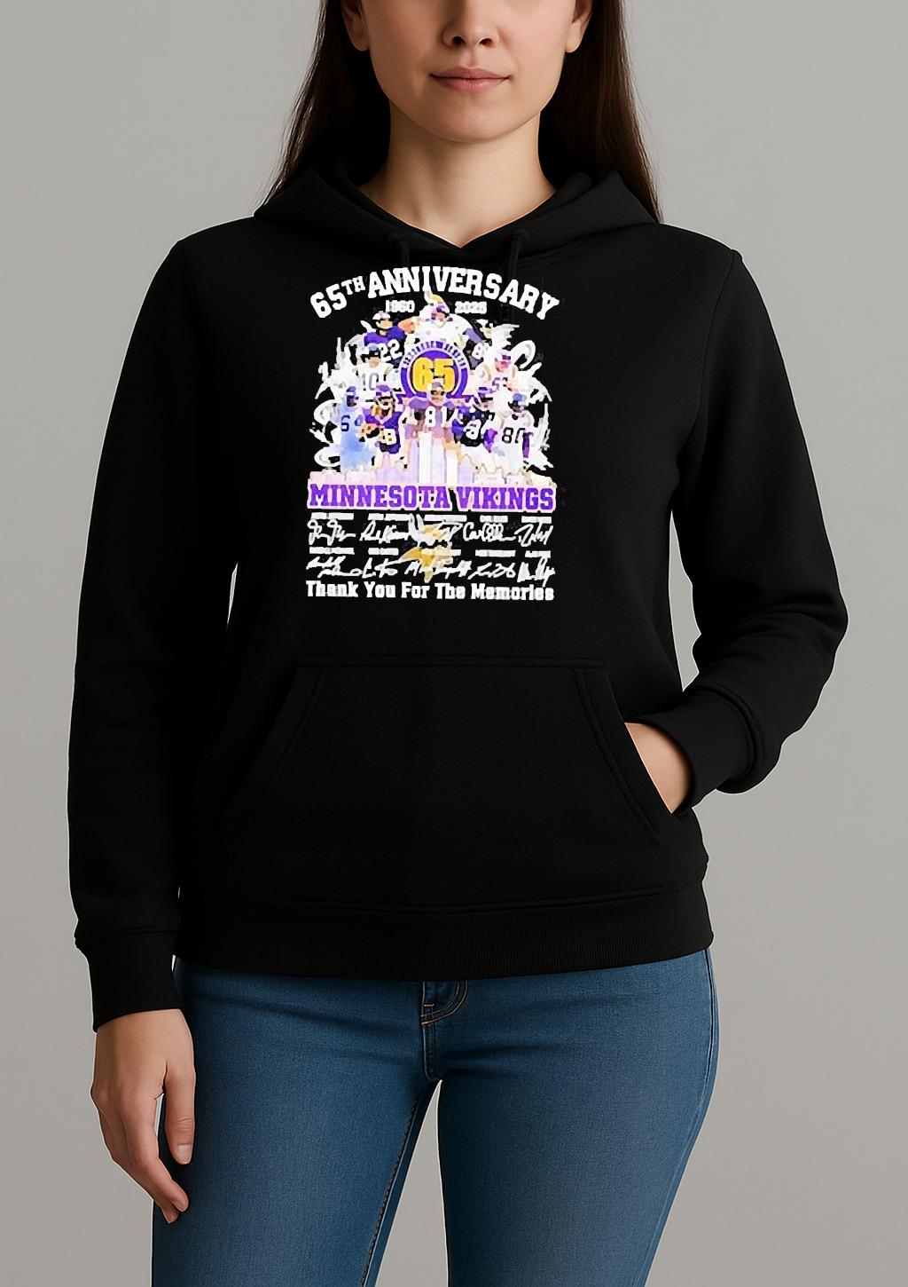 Minnesota Vikings 65Th Anniversary 1960 2025 Thank You For The Memories Skyline Signatures Shirt Unihoodie