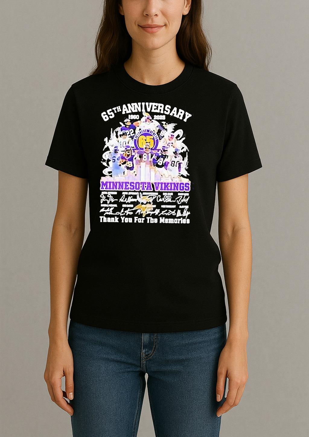 Minnesota Vikings 65Th Anniversary 1960 2025 Thank You For The Memories Skyline Signatures Shirt Womentee