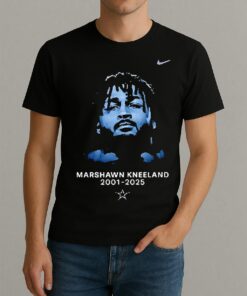 Officials Dallas Cowboys In Memory Of Marshawn Kneeland Thank You For The Memories Graphic Signature Premium Shirt