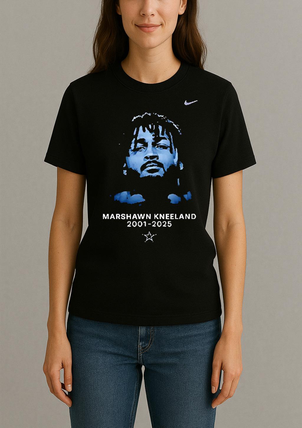 Officials Dallas Cowboys In Memory Of Marshawn Kneeland Thank You For The Memories Graphic Signature Premium Womentee