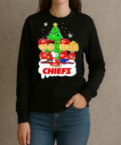Snoopy Peanuts Kansas City Chiefs Player Christmas Shirt sweater