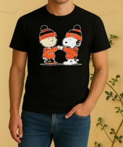 Nice Cincinnati Bengals Snoopy And Charlie Brown Best Friends Shirt