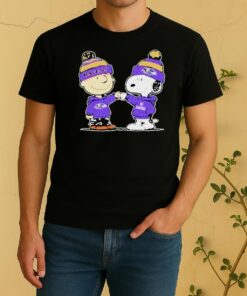 Official Baltimore Ravens Snoopy And Charlie Brown Best Friends Shirt