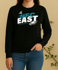 Official Philadelphia Eagles 2025 Nfc East Division Champions Conquer Sweater