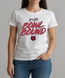 Officials Arkansas State Red Wolves 2025 Bowl Season Bound Premium W-tee