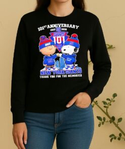 Officials Charlie Brown Fist Bump Snoopy 101St Anniversary 1925 2026 New York Giants Thank You For The Memories Skyline Sweater