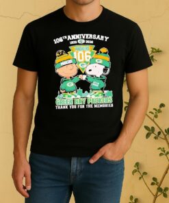 Officials Charlie Brown Fist Bump Snoopy 106Th Anniversary 1920 2026 Green Bay Packers Thank You For The Memories Skyline Shirt