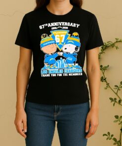 Officials Charlie Brown Fist Bump Snoopy 67Th Anniversary 1959 2026 Los Angeles Chargers Thank You For The Memories Skyline Women Shirt