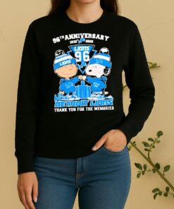 Officials Charlie Brown Fist Bump Snoopy 96Th Anniversary 1930 2026 Detroit Lions Thank You For The Memories Skyline Sweater
