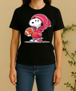 Snoopy Wears Arizona Cardinals Football Women Shirt