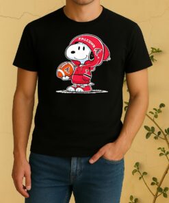 Snoopy Wears Atlanta Falcons Football Shirt