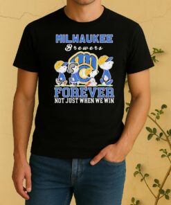 Cute Snoopy And Charlie Brown Milwaukee Brewers Baseball Forever Not Just When We Win Shirt