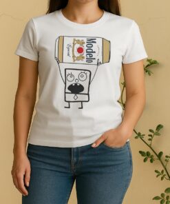 Doodlebob Holding Modelo Especial Beer Can Women Shirt