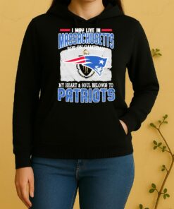 I May Live In Massachusetts But On Gameday My Heart Soul Belongs To Patriots Unisex Hoodie