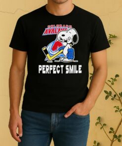 Official Colorado Avalanche Hockey Snoopy Perfect Smile Shirt